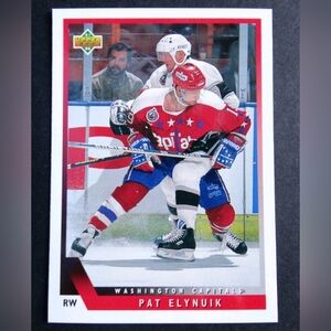 1993-94 Upper Deck #75 Pat Elynuik Washington Capitals Hockey Card